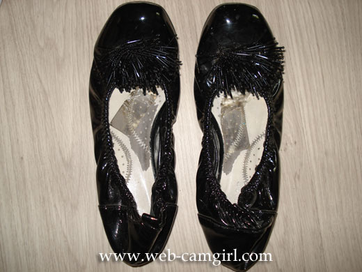 used black flats